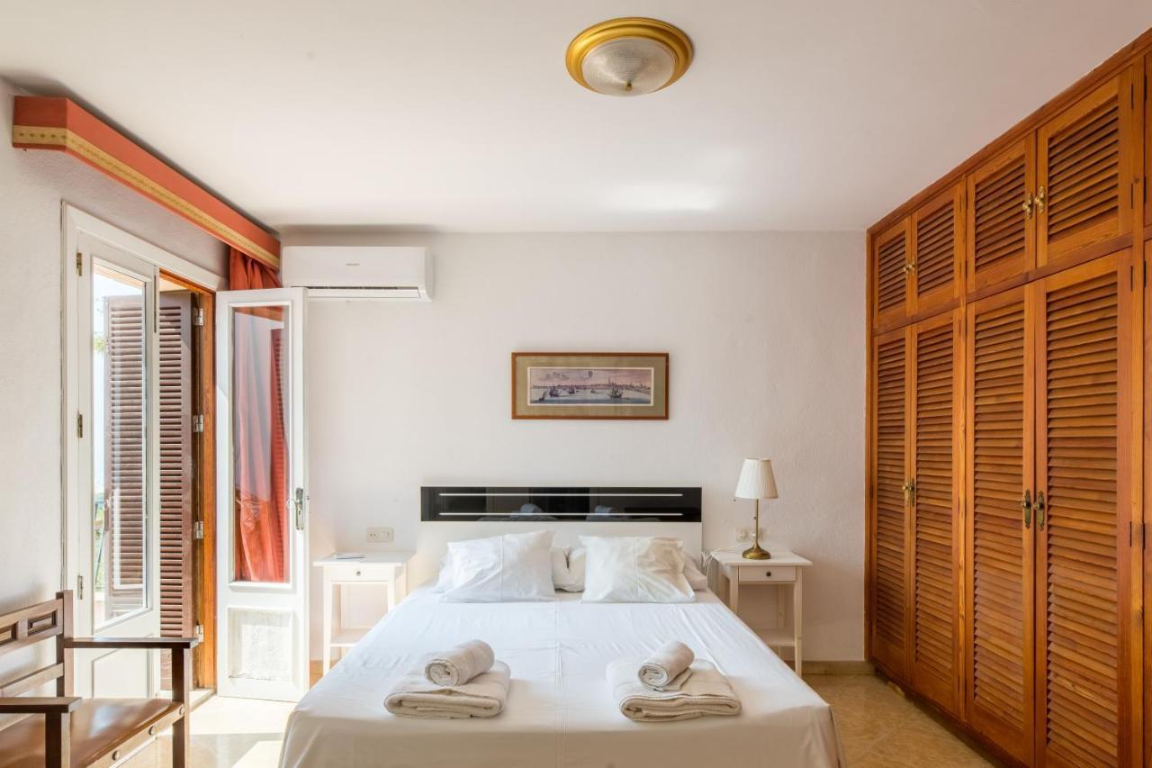 Big Villa Can Pedro in Palma di Maiorca Esterno foto